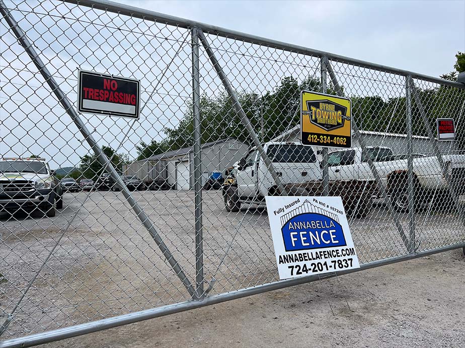 Chain link fence contractor in Cranberry Township