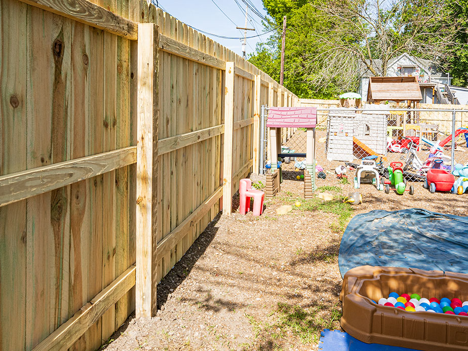Wood fence contractor in Cranberry Township